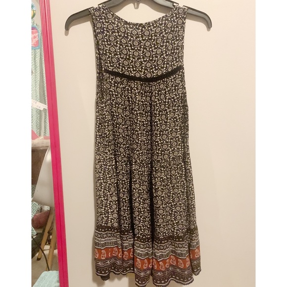 AM. EAGLE DRESS 🖤 - Picture 2 of 5